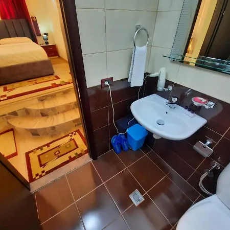 53 Bed & Breakfast 3*