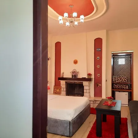 53 Bed & Breakfast 3*