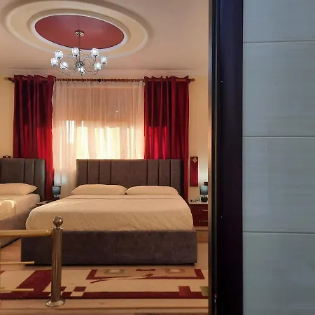 53 Bed & Breakfast Tirana