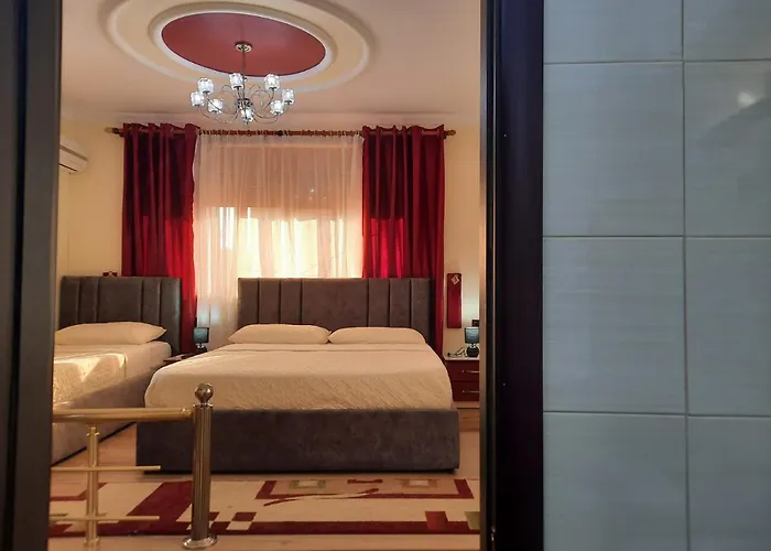 53 Bed and breakfast Tirana